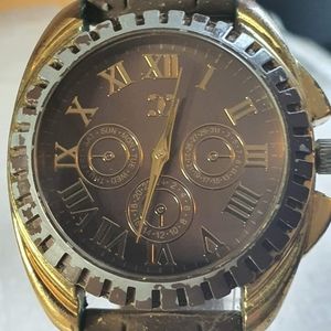 🦋5/$20🦋 Charming Charlie #2135 Goldtone/Chocolate Silicone Women's Watch